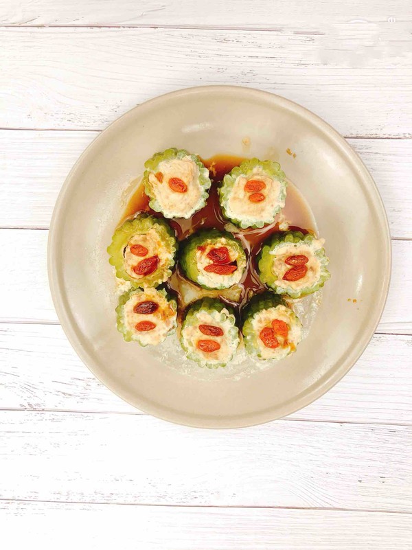 減肥餐~苦瓜釀肉的做法-咸鮮味蒸菜譜-易網健康養生網 減肥餐~苦瓜釀肉的做法-咸鮮味蒸菜譜