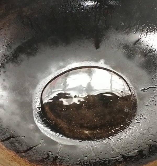 爆炒南瓜尖的做法-咸鮮味炒菜譜-易網(wǎng)健康養(yǎng)生網(wǎng) 爆炒南瓜尖的做法-咸鮮味炒菜譜