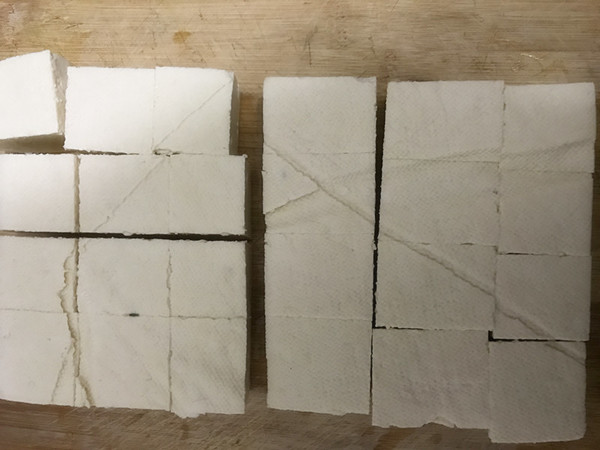 炸油豆腐的做法-家常味炸菜譜-易網(wǎng)健康養(yǎng)生網(wǎng) 炸油豆腐的做法-家常味炸菜譜