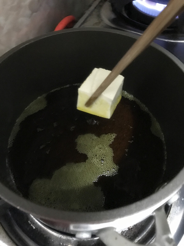 炸油豆腐的做法-家常味炸菜譜-易網(wǎng)健康養(yǎng)生網(wǎng) 炸油豆腐的做法-家常味炸菜譜