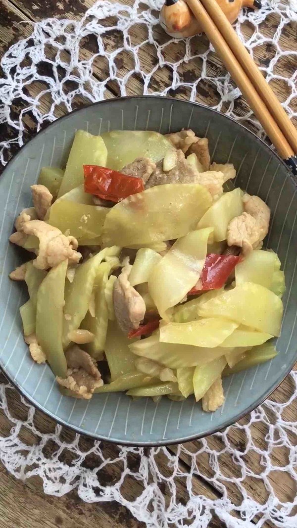 萵苣肉片的做法-家常味炒菜譜-易網(wǎng)健康養(yǎng)生網(wǎng) 萵苣肉片的做法-家常味炒菜譜