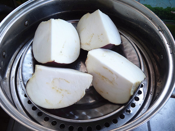 清蒸茄子的做法-香辣味蒸菜譜-易網(wǎng)健康養(yǎng)生網(wǎng) 清蒸茄子的做法-香辣味蒸菜譜