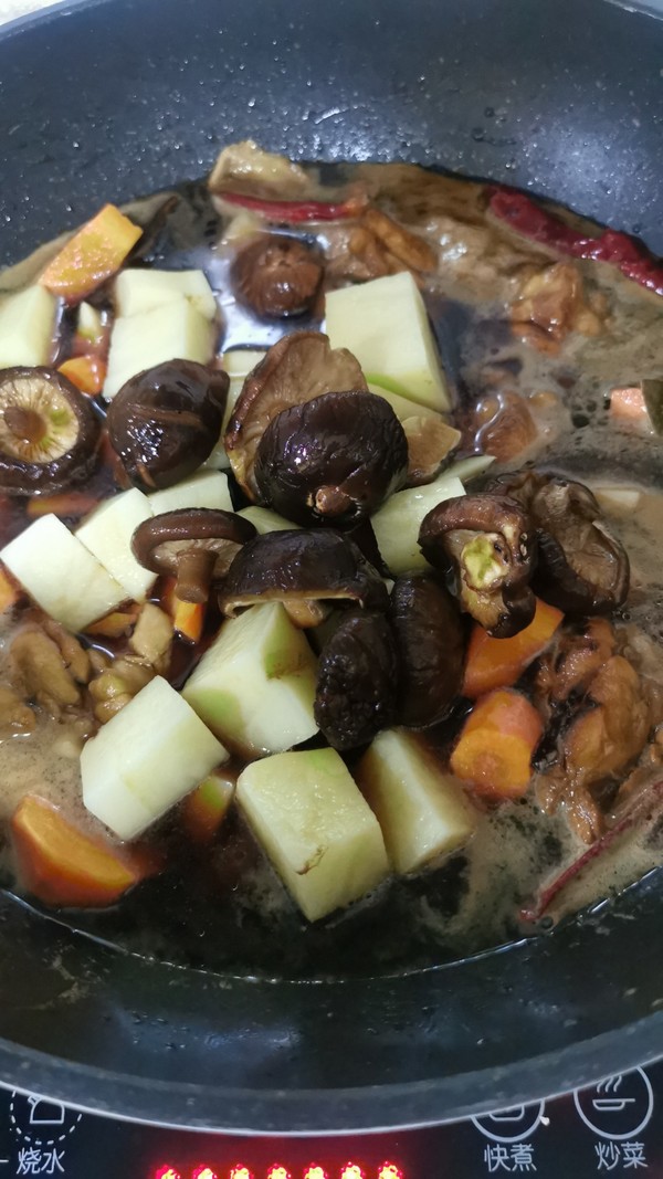 家常紅燒雞腿的做法-咸鮮味燒菜譜-易網健康養(yǎng)生網 家常紅燒雞腿的做法-咸鮮味燒菜譜