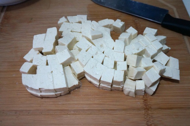 肉末番茄豆腐的做法-家常味煮菜譜-易網健康養生網 肉末番茄豆腐的做法-家常味煮菜譜