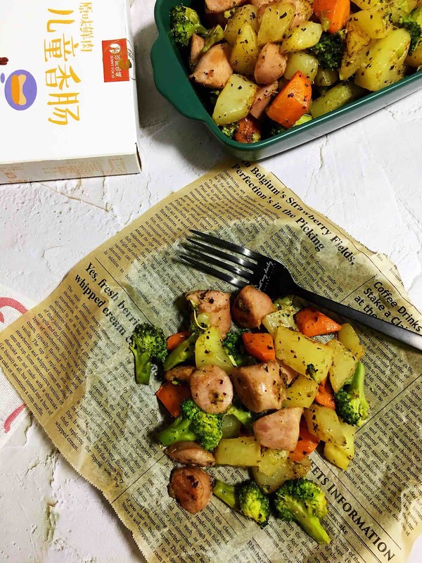 香腸烤土豆的做法-黑椒味烤菜譜-易網健康養生網 香腸烤土豆的做法-黑椒味烤菜譜