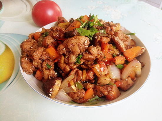 干鍋辣子雞的做法-香辣味炒菜譜-易網健康養生網 干鍋辣子雞的做法-香辣味炒菜譜