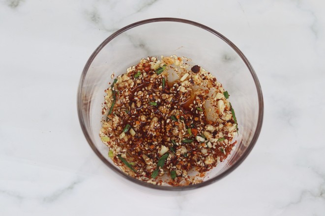 雙椒涼拌腐竹的做法-酸辣味拌菜譜-易網健康養生網 雙椒涼拌腐竹的做法-酸辣味拌菜譜