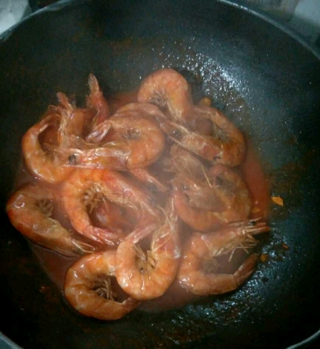 番茄蝦的做法-家常味炒菜譜-易網健康養生網 番茄蝦的做法-家常味炒菜譜