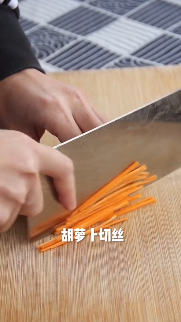 魚香豆腐的做法-家常味炒菜譜-易網<a href=http://www.jsjjzhkt.cn/ target=_blank class=infotextkey>健康養生</a>網 魚香豆腐的做法-家常味炒菜譜