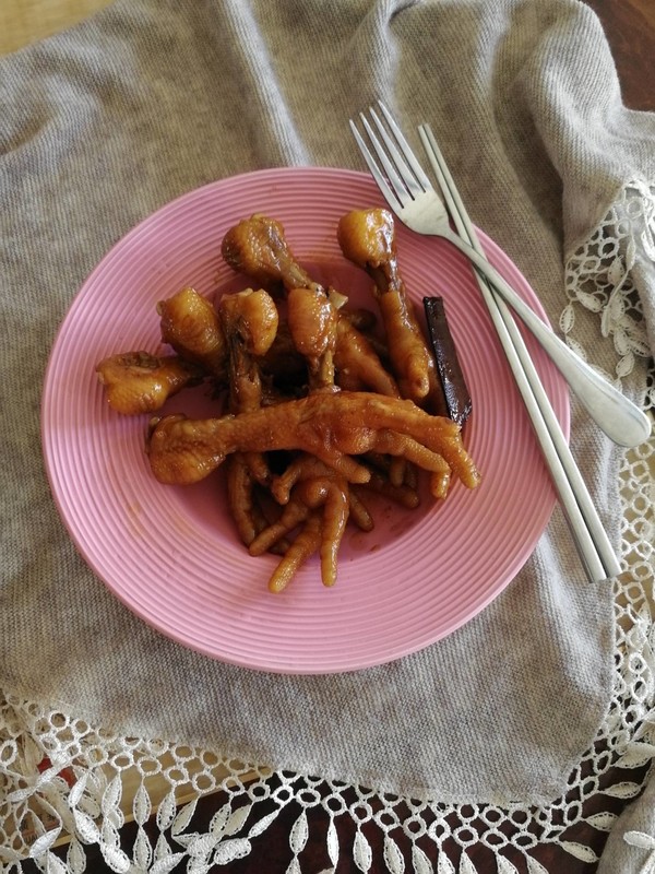 鹵雞爪的做法-香辣味鹵菜譜