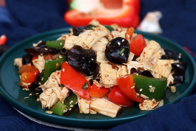 雙椒涼拌腐竹的做法-酸辣味拌菜譜-易網健康養生網 雙椒涼拌腐竹的做法-酸辣味拌菜譜