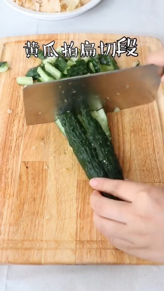 爽口涼拌菜的做法-咸鮮味拌菜譜-易網(wǎng)健康養(yǎng)生網(wǎng) 爽口涼拌菜的做法-咸鮮味拌菜譜