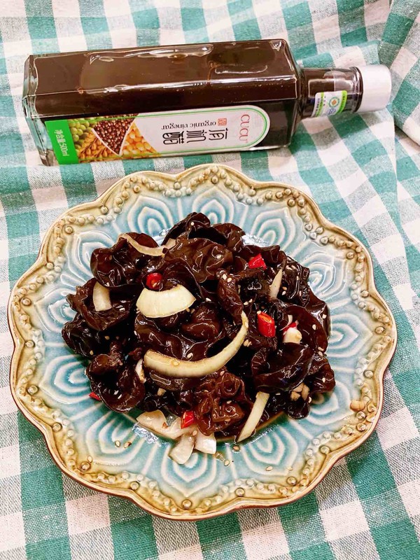老醋木耳(CUCU有機(jī)醋)的做法-酸辣味拌菜譜