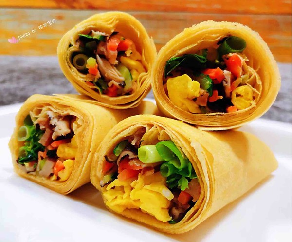 雞蛋時蔬煎餅卷的做法-咸鮮味炒菜譜