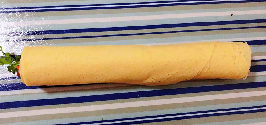 雞蛋時蔬煎餅卷的做法-咸鮮味炒菜譜