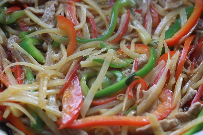 魚香土豆肉絲的做法-魚香味炒菜譜-易網健康養生網 魚香土豆肉絲的做法-魚香味炒菜譜