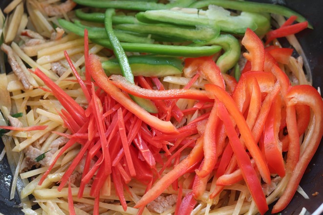 魚香土豆肉絲的做法-魚香味炒菜譜-易網健康養生網 魚香土豆肉絲的做法-魚香味炒菜譜