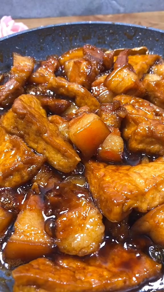 懶人版紅燒肉的做法-咸鮮味燉菜譜