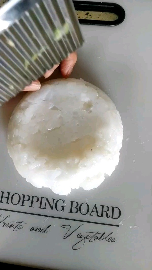 酸甜青瓜涼皮的做法-酸甜味拌菜譜-易網健康養生網 酸甜青瓜涼皮的做法-酸甜味拌菜譜