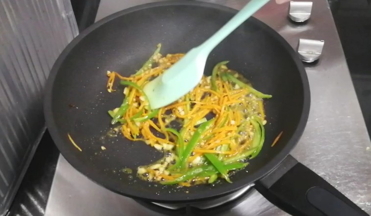 涼拌金針菇的做法-酸甜味拌菜譜-易網健康養生網 涼拌金針菇的做法-酸甜味拌菜譜