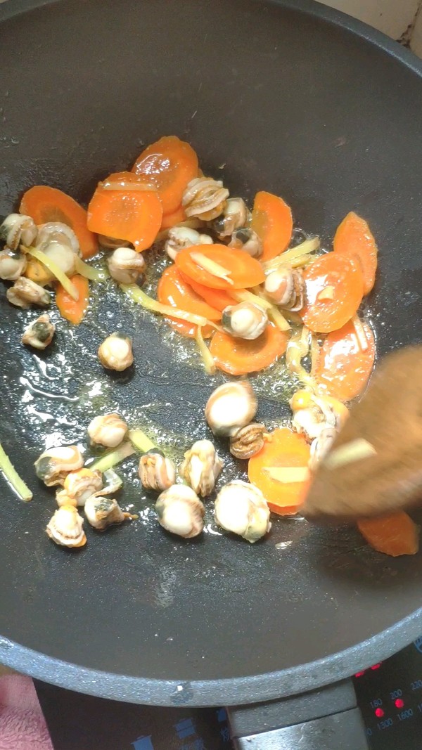 荷蘭豆炒螺肉的做法-家常味炒菜譜-易網(wǎng)健康養(yǎng)生網(wǎng) 荷蘭豆炒螺肉的做法-家常味炒菜譜