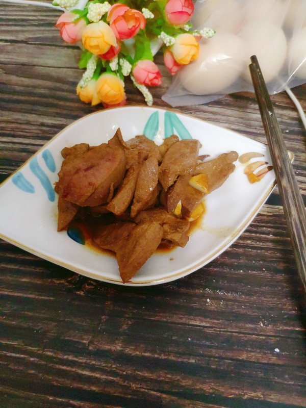 紅燒豬肝的做法-家常味炒菜譜-易網健康養生網 紅燒豬肝的做法-家常味炒菜譜