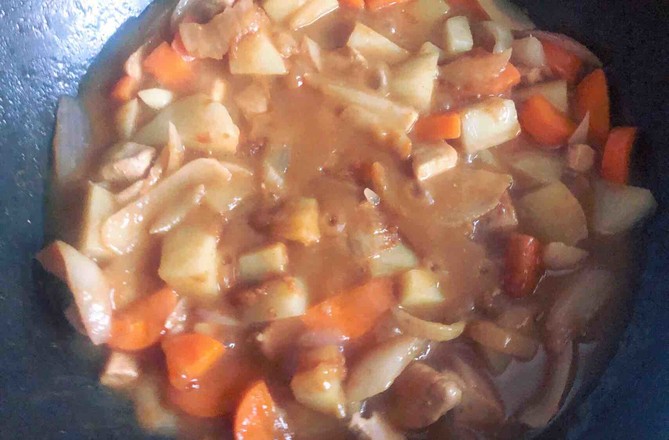 咖喱雞丁的做法-咸鮮味炒菜譜-易網健康養生網 咖喱雞丁的做法-咸鮮味炒菜譜