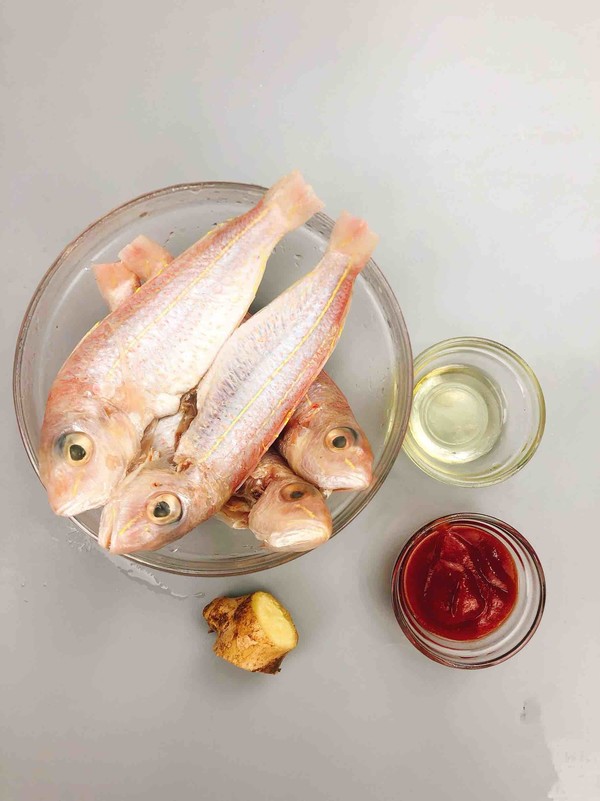 減肥餐~香煎紅杉魚(yú)的做法-咸鮮味煎菜譜-易網(wǎng)<a href=http://www.jsjjzhkt.cn/ target=_blank class=infotextkey>健康養(yǎng)生</a>網(wǎng) 減肥餐~香煎紅杉魚(yú)的做法-咸鮮味煎菜譜