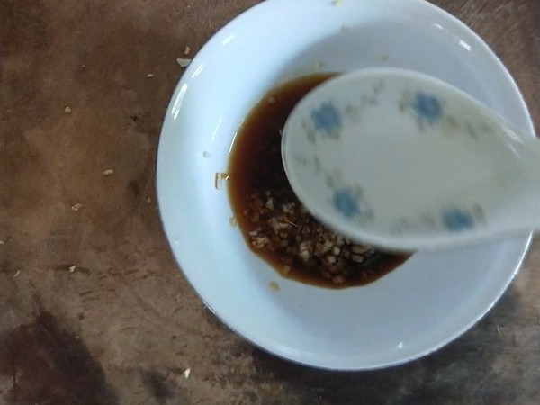 蒜香涼拌秋葵的做法-咸鮮味拌菜譜-易網(wǎng)健康養(yǎng)生網(wǎng) 蒜香涼拌秋葵的做法-咸鮮味拌菜譜