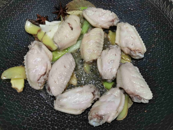 一瓶可樂玩轉(zhuǎn)一道菜——可樂雞翅的做法-家常味燒菜譜-易網(wǎng)健康養(yǎng)生網(wǎng) 一瓶可樂玩轉(zhuǎn)一道菜——可樂雞翅的做法-家常味燒菜譜