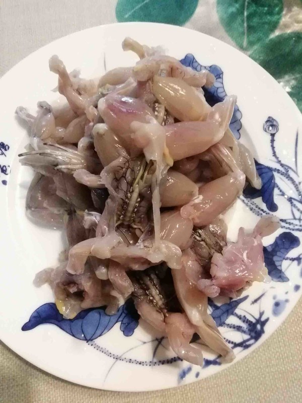 田雞燒毛豆的做法-家常味燒菜譜-易網<a href=http://www.jsjjzhkt.cn/ target=_blank class=infotextkey>健康養生</a>網 田雞燒毛豆的做法-家常味燒菜譜