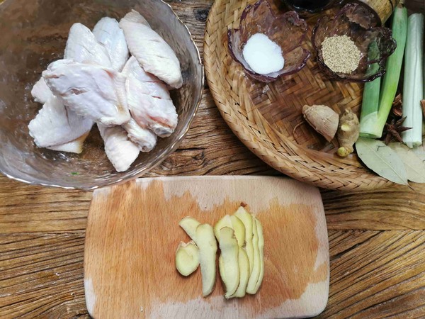 一瓶可樂玩轉(zhuǎn)一道菜——可樂雞翅的做法-家常味燒菜譜-易網(wǎng)健康養(yǎng)生網(wǎng) 一瓶可樂玩轉(zhuǎn)一道菜——可樂雞翅的做法-家常味燒菜譜