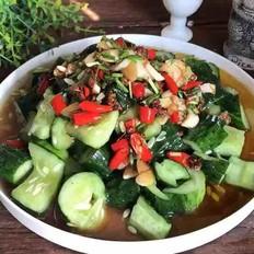 刀拍黃瓜你是怎么做的？跟我的做法一樣嗎？的做法-家常味拌菜譜