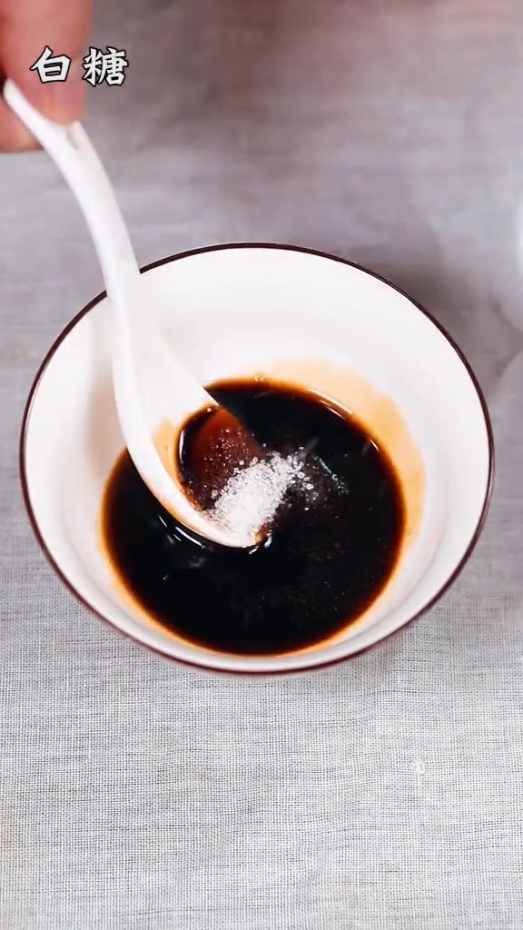 宮保雞丁的做法-咸鮮味炒菜譜-易網健康養生網 宮保雞丁的做法-咸鮮味炒菜譜