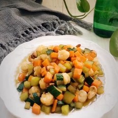 黃瓜胡蘿卜炒蝦仁的做法-家常味炒菜譜