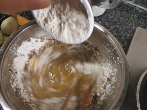 炸茄盒的做法-家常味炸菜譜