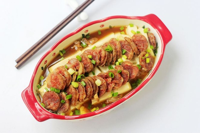 臘腸蒸豆腐的做法-咸鮮味蒸菜譜-易網健康養生網 臘腸蒸豆腐的做法-咸鮮味蒸菜譜
