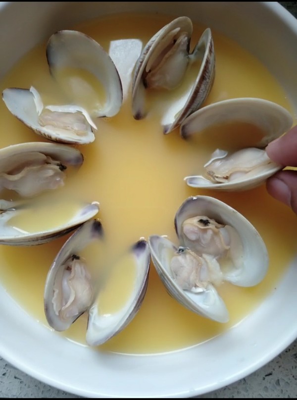 《海貝雞蛋羹》的做法-咸鮮味蒸菜譜-易網健康養生網 《海貝雞蛋羹》的做法-咸鮮味蒸菜譜