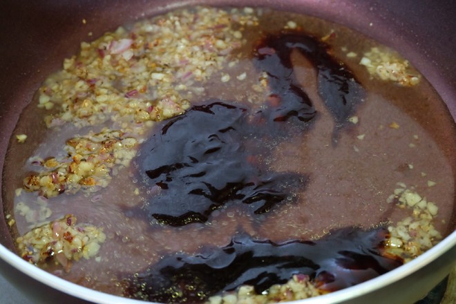 黑椒牛排的做法-家常味煎菜譜-易網健康養生網 黑椒牛排的做法-家常味煎菜譜