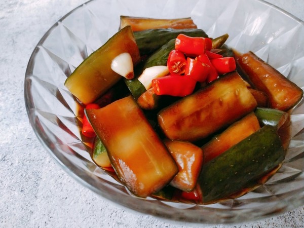 醋泡黃瓜的做法-酸辣味腌菜譜-易網健康養生網 醋泡黃瓜的做法-酸辣味腌菜譜