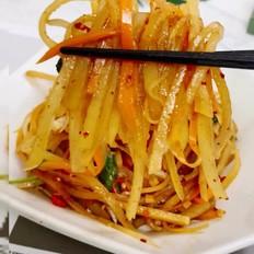 涼拌土豆絲的做法-家常味拌菜譜