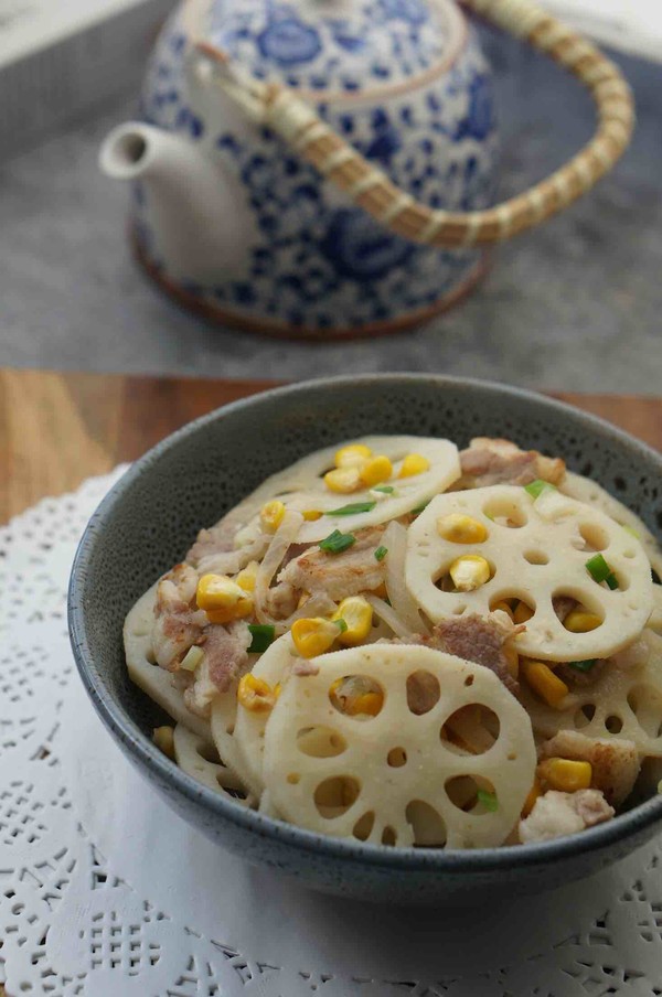 玉米粒炒蓮藕的做法-家常味炒菜譜-易網健康養生網 玉米粒炒蓮藕的做法-家常味炒菜譜