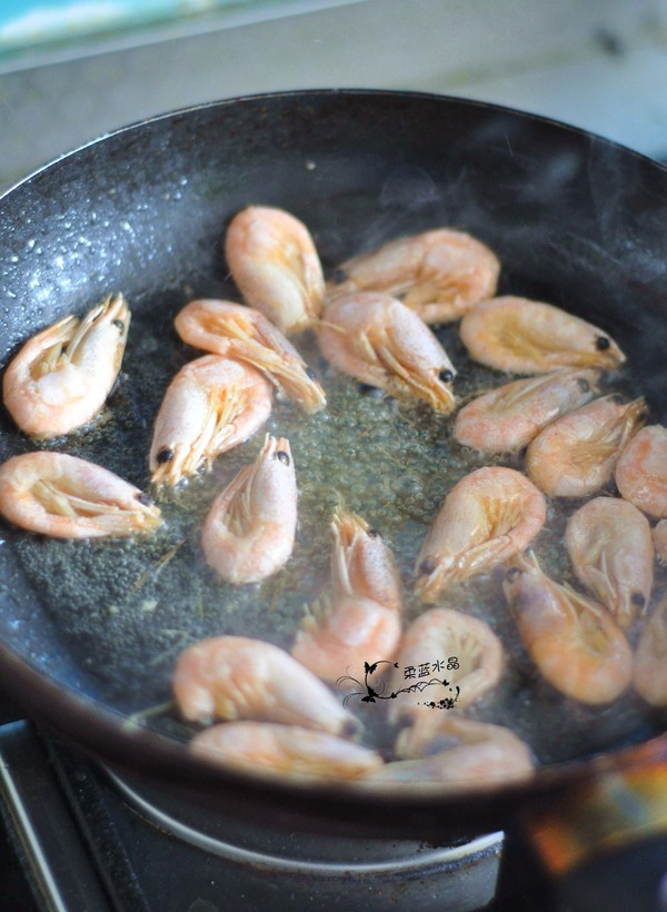 香酥北極蝦的做法-家常味炸菜譜-易網(wǎng)健康養(yǎng)生網(wǎng) 香酥北極蝦的做法-家常味炸菜譜