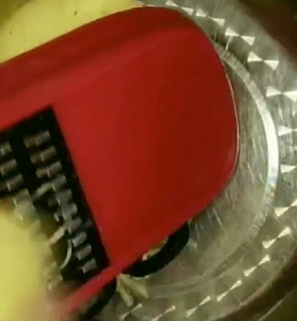 清炒土豆絲的做法-家常味炒菜譜-易網健康養生網 清炒土豆絲的做法-家常味炒菜譜