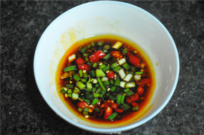 血粑拌黃瓜的做法-家常味拌菜譜-易網健康養生網 血粑拌黃瓜的做法-家常味拌菜譜