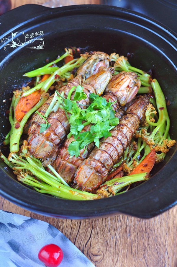 干鍋皮皮蝦的做法-香辣味燜菜譜-易網(wǎng)健康養(yǎng)生網(wǎng) 干鍋皮皮蝦的做法-香辣味燜菜譜