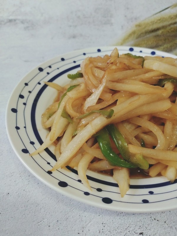 酸辣蘿卜絲的做法-酸辣味炒菜譜