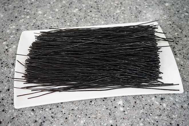 涼拌蕨根粉的做法-香辣味拌菜譜-易網<a href=http://www.jsjjzhkt.cn/ target=_blank class=infotextkey>健康養生</a>網 涼拌蕨根粉的做法-香辣味拌菜譜