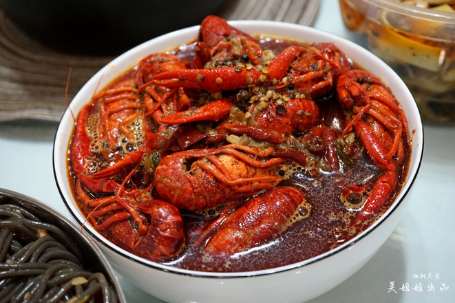 涼拌蕨根粉的做法-香辣味拌菜譜-易網健康養生網 涼拌蕨根粉的做法-香辣味拌菜譜