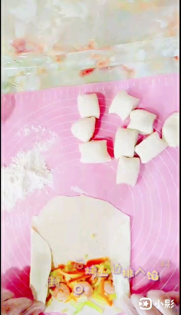 蝦仁萵筍卷的做法-家常味煎菜譜-易網健康養生網 蝦仁萵筍卷的做法-家常味煎菜譜